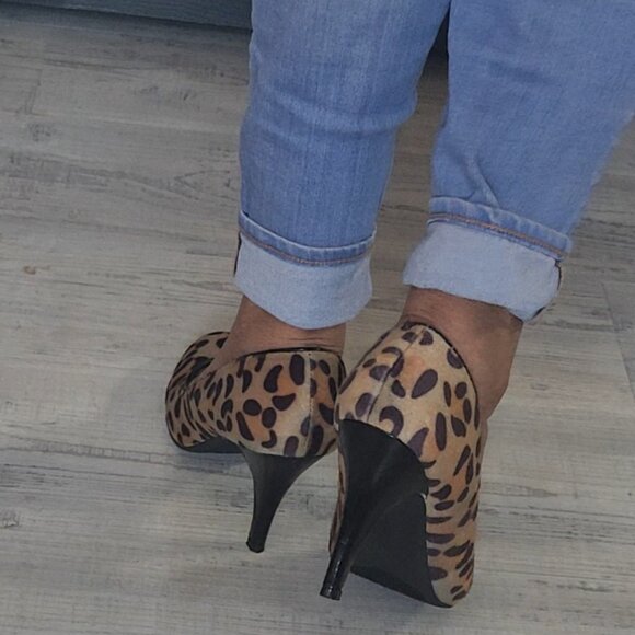 Fergalicious Leopard Fur Heels Size 8 - Picture 4 of 7